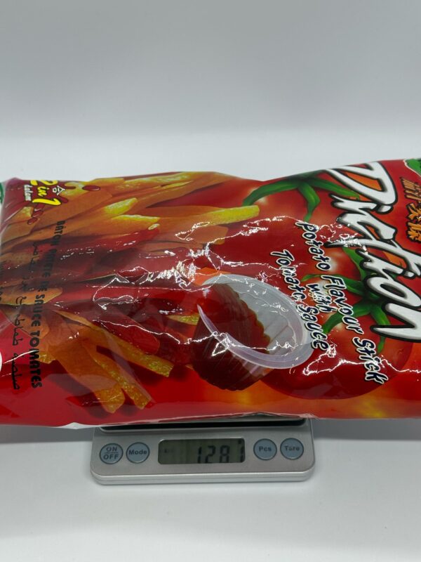 Diction Potato Flavour Chip with Tomato Sauce - Image 3