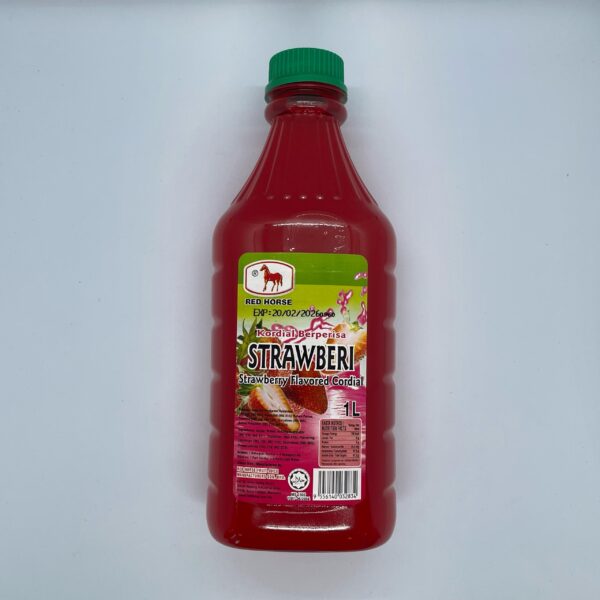Red Horse Strawberry Flavored Cordial (1Litres)