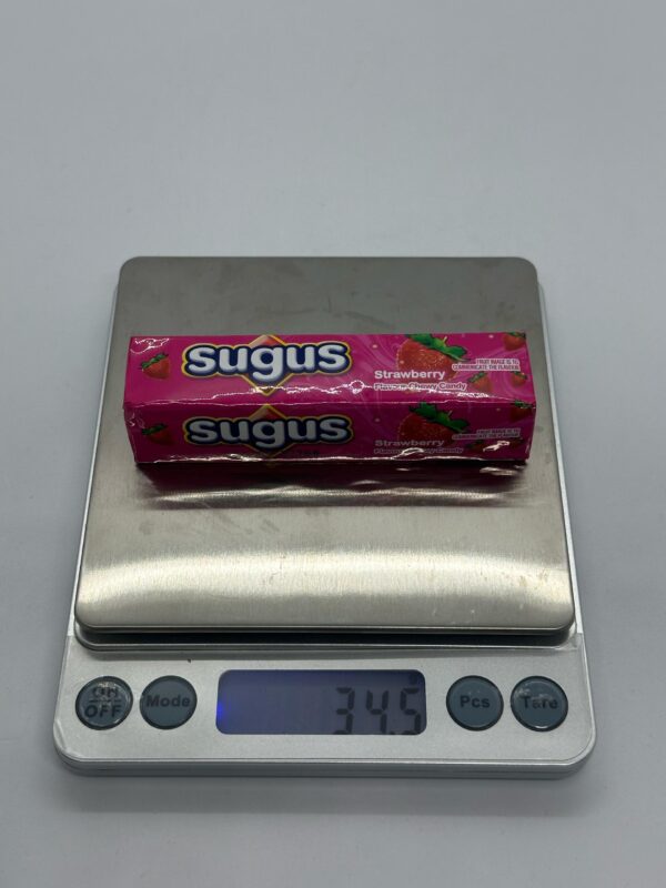 Sugus Strawberry Flavour Chewy Candy (10 pcs) - Image 2