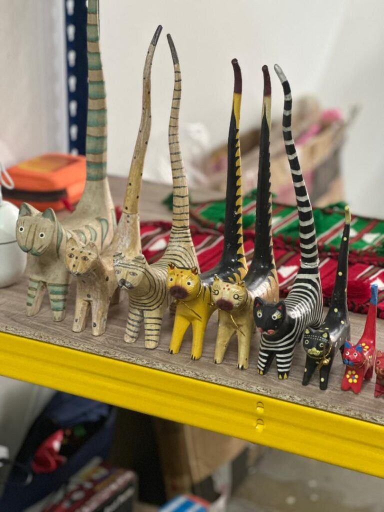 secondhand home decor donation